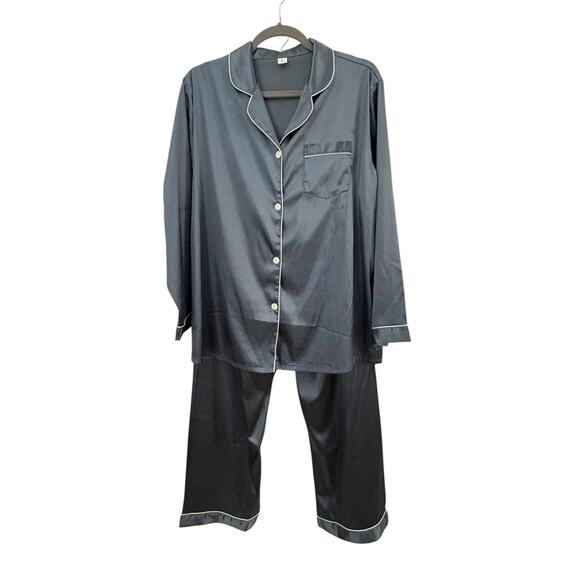 Womans Silky Feel Gray Pajama Set Top & Bottoms Button Up Top Unbranded Large - Picture 14 of 14